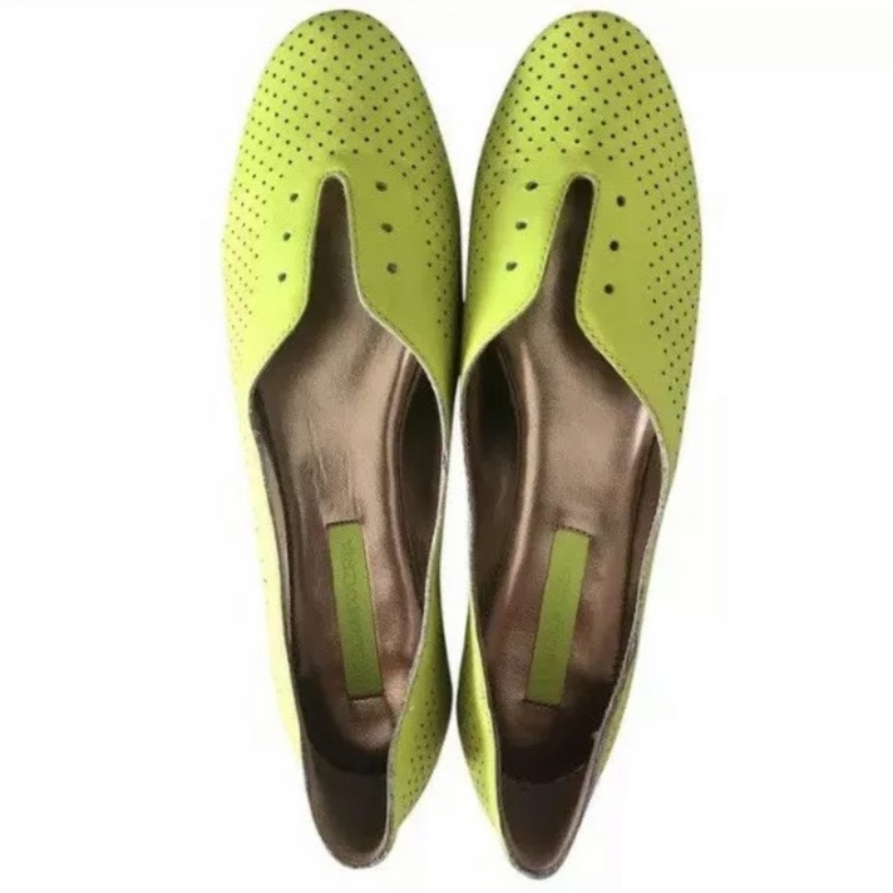 BCBG MAXAZRIA Fastur Perforated Leather Flats 8.5